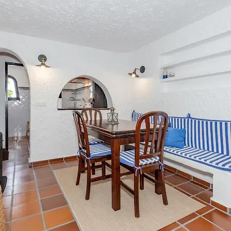 Con Encanto 펜션 비니베카